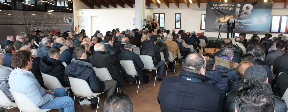 Presentation of the Irizar i8 in Italy